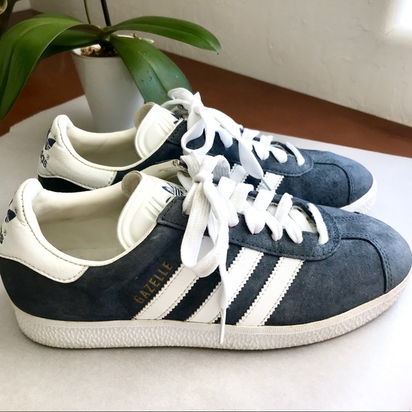 Zapatillas adidas Gazelle Azul leathersuede poshmark superior Zapatillas adidas Gazelle Azul leathersuede poshmark superior